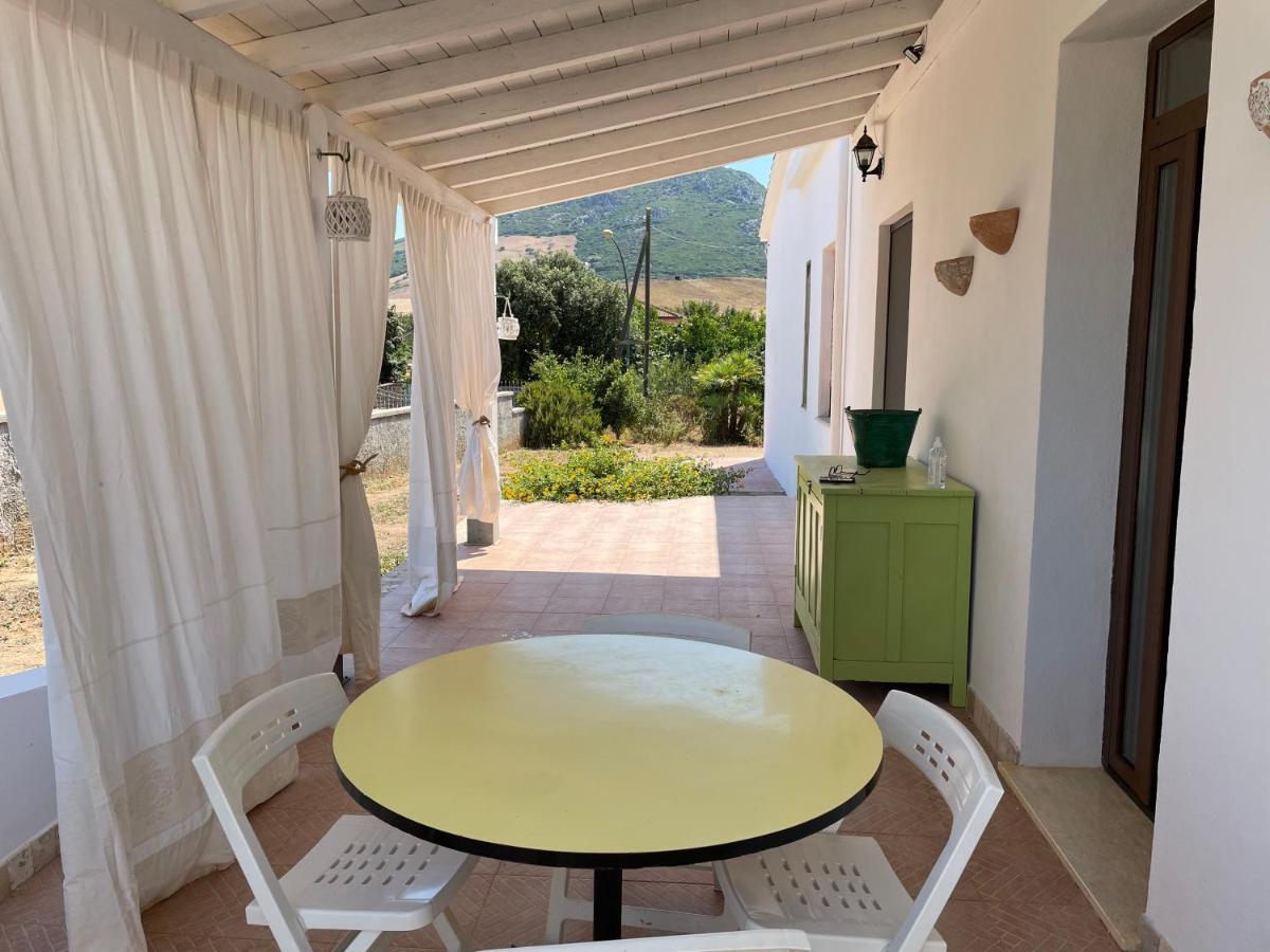 Casa Filippa Villa ซัสซารี ภายนอก รูปภาพ